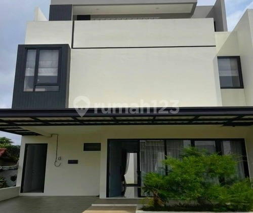 Rumah Modern Dalam Komplek Bali View Cirendeu, Tangerang Selatan
