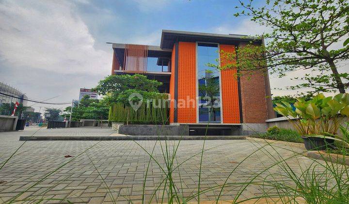 Gedung Bagus 4 Lantai SHM Strategis Di Pejaten, Jakarta Selatan 2