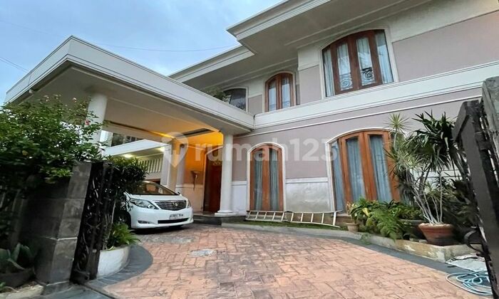 Rumah Mewah Asri dan Nyaman Lokasi Prime di Pondok Indah, Jaksel