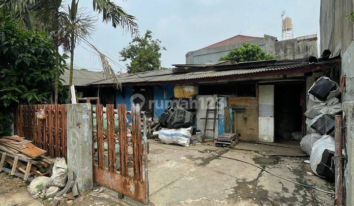 Rumah Murah Hitung Tanah Di Taman Meruya ilir Jakarta Barat. 1