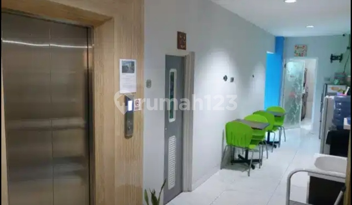 Cheap Boarding House on Jalan Industri Sawah Besar, Central Jakarta Cheap Boarding House on Jalan Industri Sawah Besar, Central Jakarta