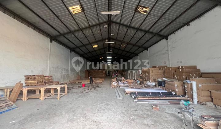 Cheap Warehouse for Rent in Pantai Indah Dadap Tangerang