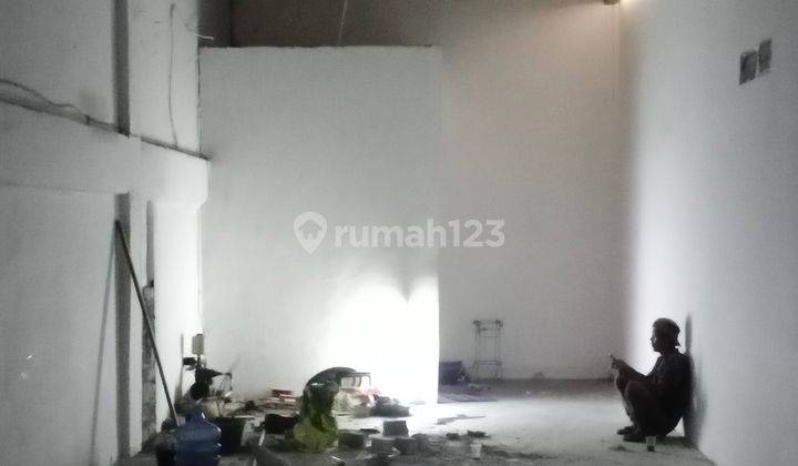 Disewakan gudang kapuk poglar jakarta barat 4