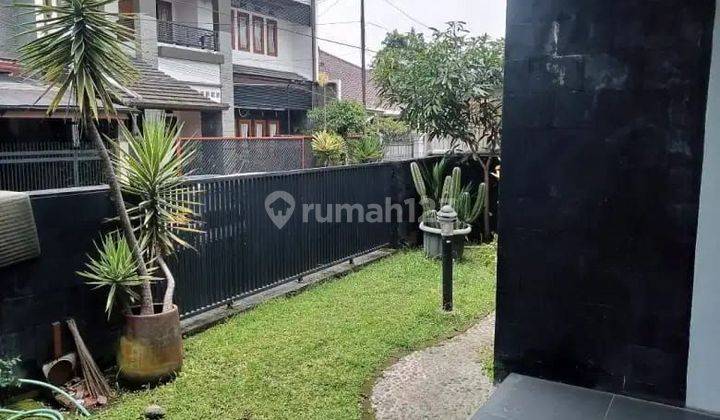 Rumah Semi Furnish Siap Huni Lokasi Strategis Turangga 

 1