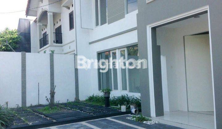 RUMAH ISTIMEWA SIAP HUNI NGINDEN INTAN BARAT 1