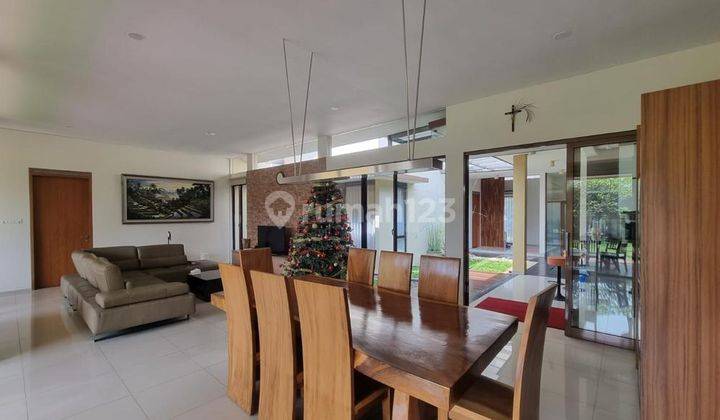 Rumah Mewah Kbp 1 Lantai Furnished di Rambut Kasih Kota Baru Parahyangan 2