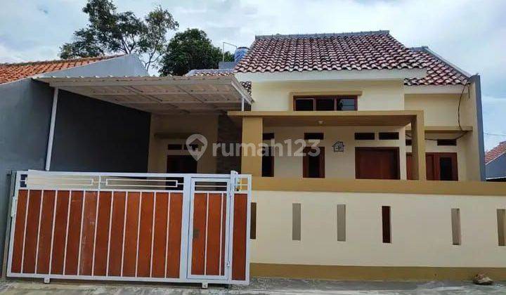 Rumah Manis Harga 200jt An Akses Mobil  Surat Shm  1