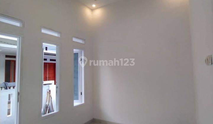 Rumah Ready Siap Huni Free Pagar, Kompor Tanam Lokasi Strategis Dekat Stasiun di Citayam 6