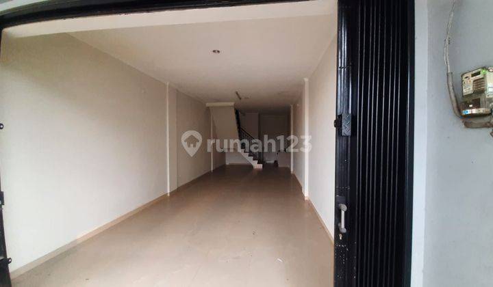 Ruko 2 Lantai Siap Pakai di Pinggir Jalan Raya Leuwinanggung, Cimanggis 12