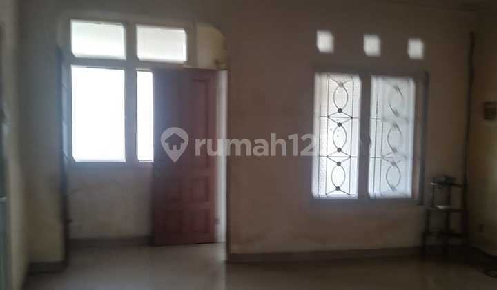 Dijual Rumah SHM di Perumahan Regency Melati Mas, Serpong, Tangerang 2