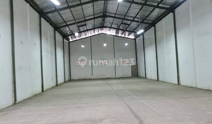 Disewakan Cepat 2 Gudang Gandeng Taman Tekno di Bsd City, Tangerang 10