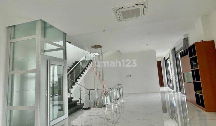 For sale Fully Furnished Luxury Villa on Jl. Tukad Badung, Denpasar, Bali 2