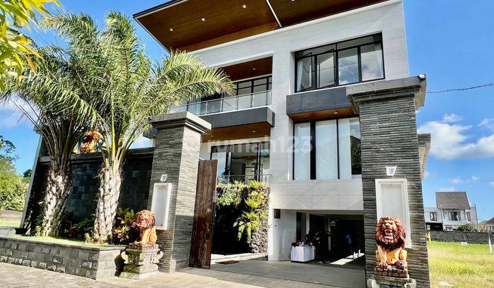 For sale Fully Furnished Luxury Villa on Jl. Tukad Badung, Denpasar, Bali 1