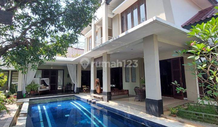 Dijual Rumah Mewah Full Furnish di Jl. Ampera, Kemang, Jakarta Selatan 1