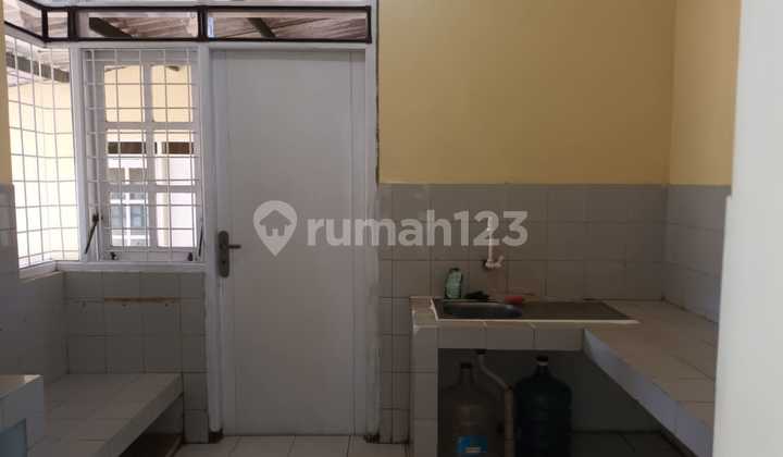 Dijual Rumah di Jl. Grafika Raya, Banyumanik, Semarang, Jawa Tengah 2
