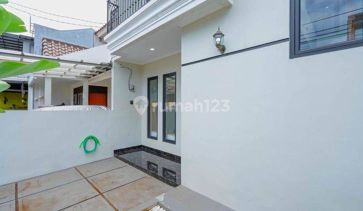 Dijual Rumah Cantik 2 Lantai di Jl. Aru, Rawa Mekar Jaya, Serpong, Tangerang 2