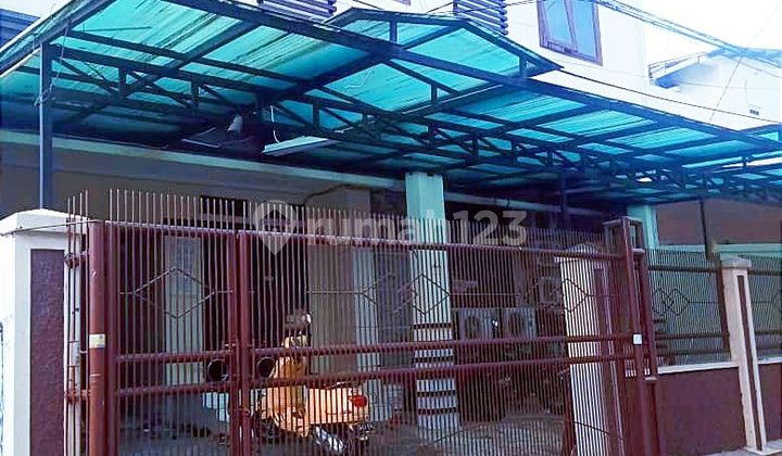 Dijual Kost SHM 3 Lantai dekat UNTAR dan Trisakti di Grogol Petamburan, Jakarta Barat Dijual Kost SHM 3 Lantai dekat UNTAR dan Trisakti di Grogol Petamburan, Jakarta Barat