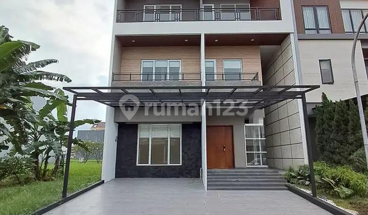 For Sale Semi-Furnished 3-Story House in Sutera Onyx, Alam Sutera, Tangerang 1