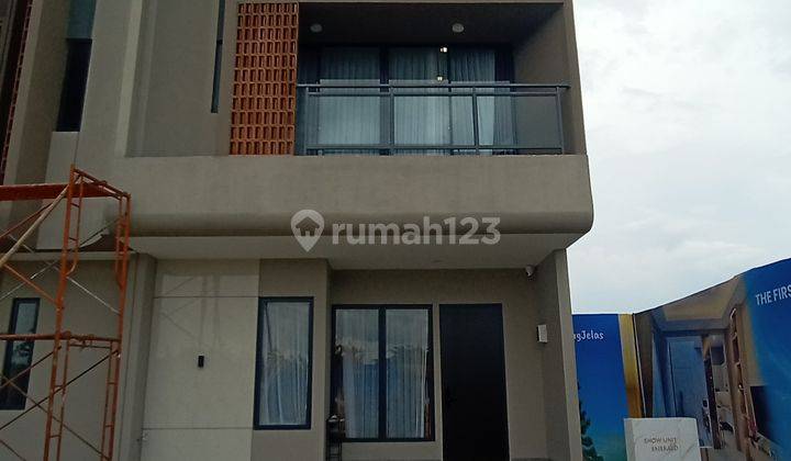 Rumah Mewah 3 Lantai Selangkah Ke Gading Serpong  2