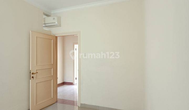 Disewakan rumah 2 lantai indah kapuk 4