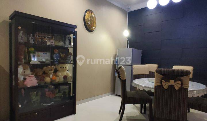 Dijual rumah 3 lantai muara karang  2