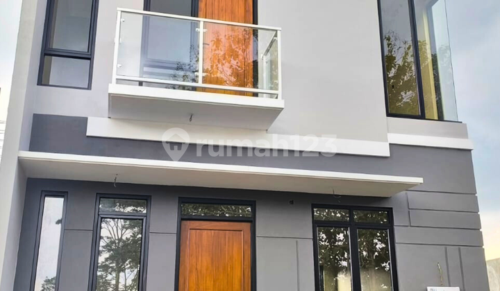 Rumah 2 Lantai Murah Dekat Al Azhar Yogyakarta World Schools