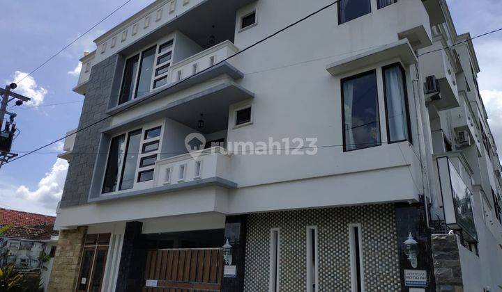 Kost Exclusive Jogja Interior Hotel 5 menit ke kampus UII Jakal 1