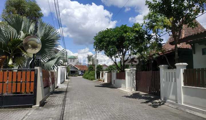 Tanah diperumahan Lokasi Strategis lingkungan Kampus & Mall 2