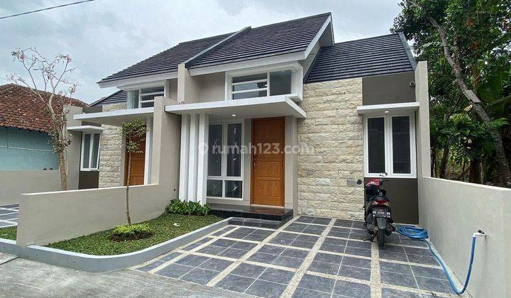 Rumah Jogja Baru Murah Dekat Jl Raya Wates Akses tidak berbukit 1