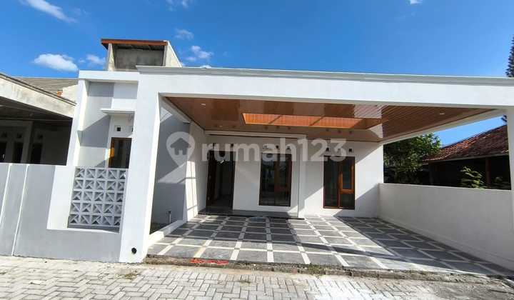 Rumah Baru Siap Huni 3 Kamar Tidur Dekat Pusat Kota Jogja