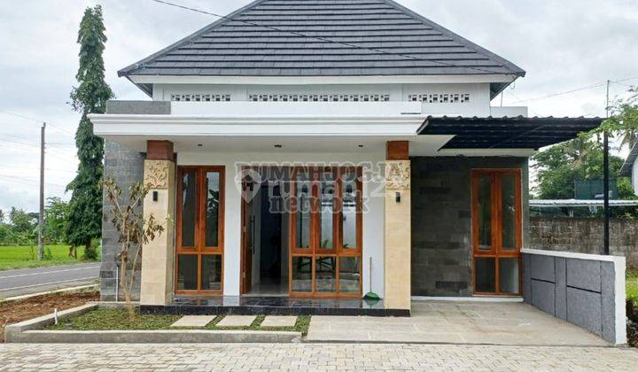 Rumah Baru Tropis Modern Jogja Dekat Ponpes 2