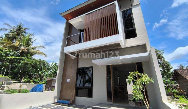 Rumah 2 Lantai Jogja Baru Jl Godean Selatan Pasar Godean  1