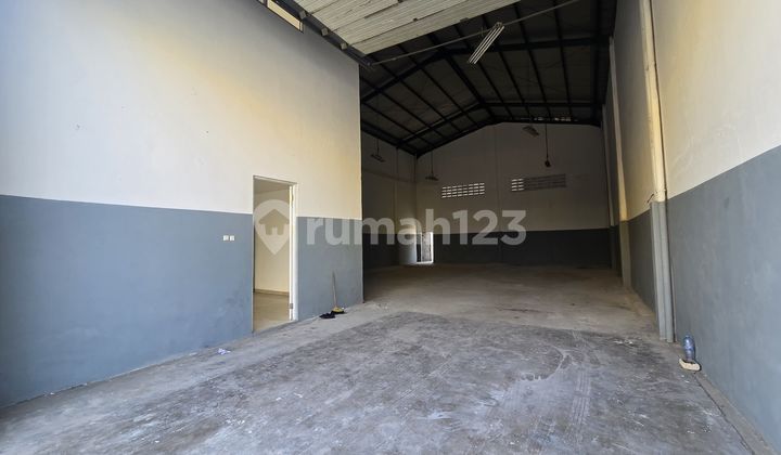 Green Sedayu Bizpark Warehouse area 864m 24x36 Cakung East Jakarta Green Sedayu Bizpark Warehouse area 864m 24x36 Cakung East Jakarta