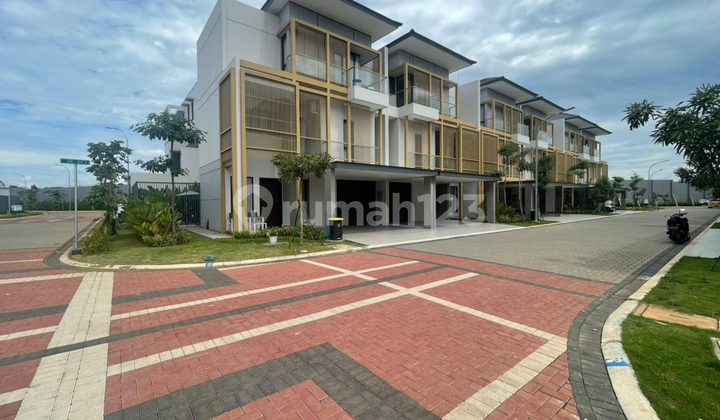 Aerra Eonna BSD Cluster Hook Furnished House 190m 5+1KT Garden View 2