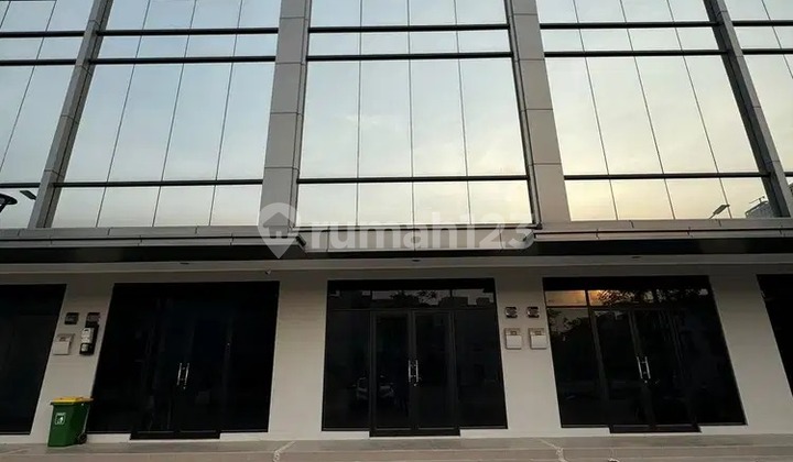 Ruko Osaka 3lt luas 4,5x15 68m PIK 2 Pantai Indah Kapuk