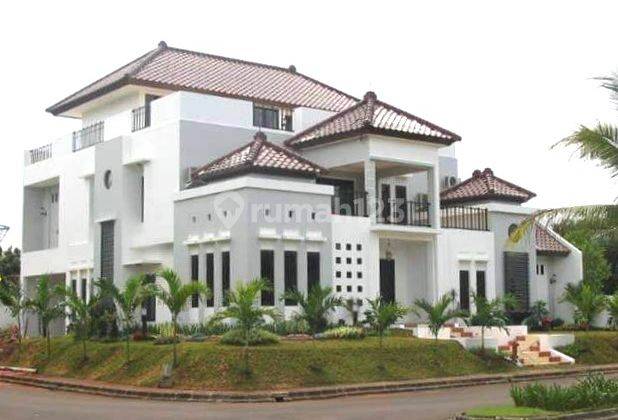 Rumah Mewah Hoek Hook 3 Lantai Bintaro Jaya Tangerang Selatan 1