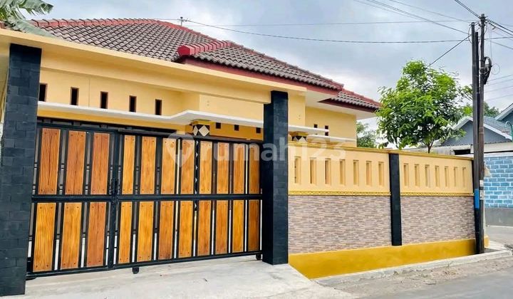 For Rent Clean House North of Munggur Intersection