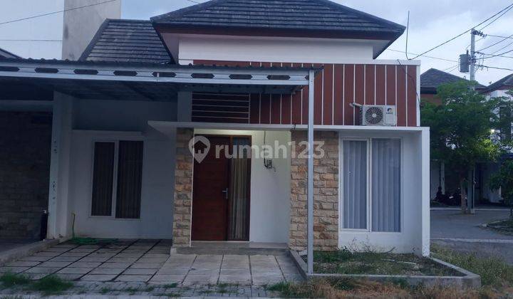 Disewakan Rumah Furnished Dalam Cluster Didekat Kampus Isi  1