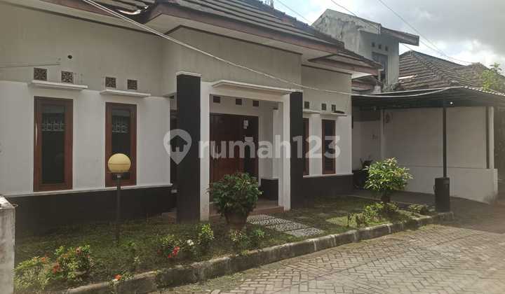 For Rent: Minimalist Furnished House in Guarded Housing Complex around Unisa