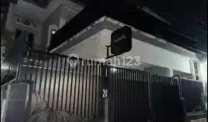 Disewakan Rumah 2 Lantai Furnish Diseputaran Stadion Maguwoharjo Disewakan Rumah 2 Lantai Furnish Diseputaran Stadion Maguwoharjo