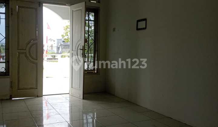 For Rent 2-Story House Around Jalan Kabupaten