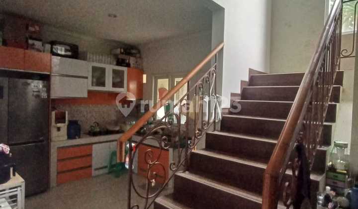 For Rent: 2-Story Furnished House in Elite Housing Near UGM and UII Campuses For Rent: 2-Story Furnished House in Elite Housing Near UGM and UII Campuses