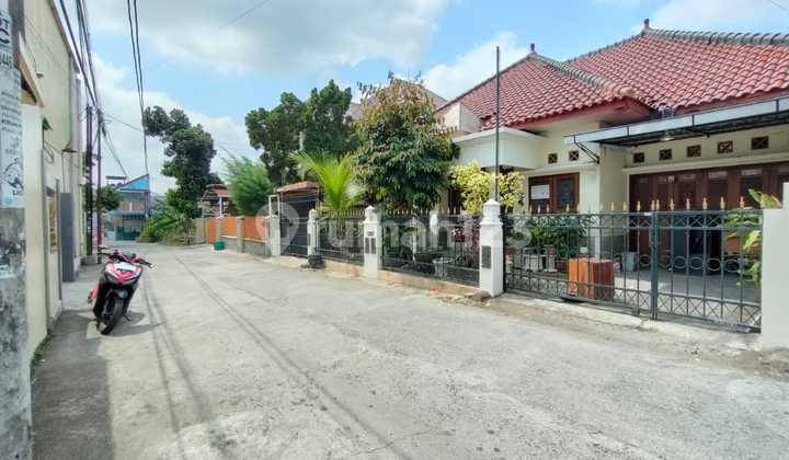 For Rent: Nice and Spacious House Suitable for Office and Residence Near Pamela 6