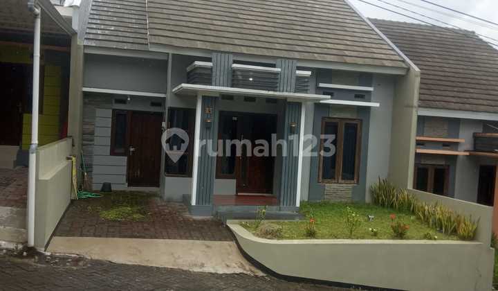 Disewakan Rumah Minimalis Full Furnish Dalam Perumahan Bersatpam Diseputaran Jalan Wates 1