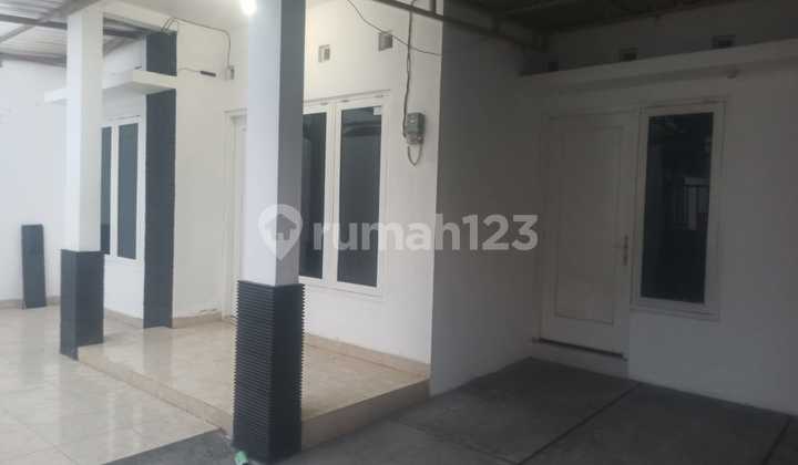 For Rent Minimalist House in STPN Campus Residential Area For Rent Minimalist House in STPN Campus Residential Area