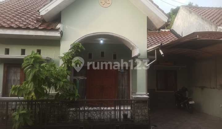 For Rent Minimalist House in Gated Community with Security Near Unjani Campus