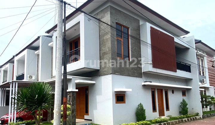 For Rent 2-Story House Inside Dimlati Jombor Housing Complex 2