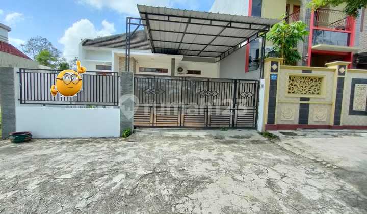 For Rent Semi Furnished Minimalist House Near UII Campus For Rent Semi Furnished Minimalist House Near UII Campus