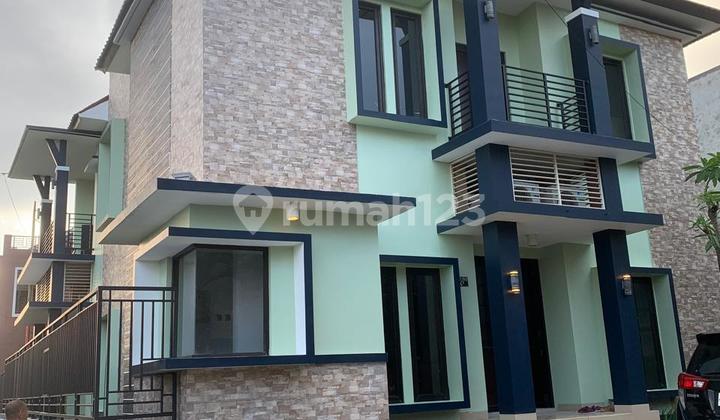 For Rent Minimalist 2-Story House in Condongcatur Sleman