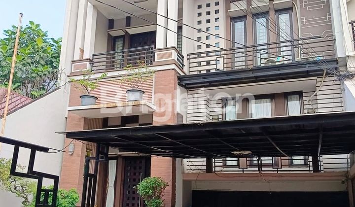 RUMAH SUKABUMI UTARA KEBON JERUK JAKARTA BARAT DEKAT PASAR RAWA BELONG